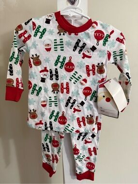 NWT Christmas Pajama Set